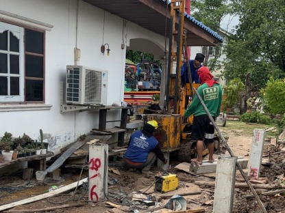 รับเหมาตอกเสาเข็มต่อเติมบ้าน กันบ้านทรุด นนทบุรี - รับตอกเสาเข็มไมโครไพล์ แจ้งวัฒนะ - ช่างแอไมโครไพล์